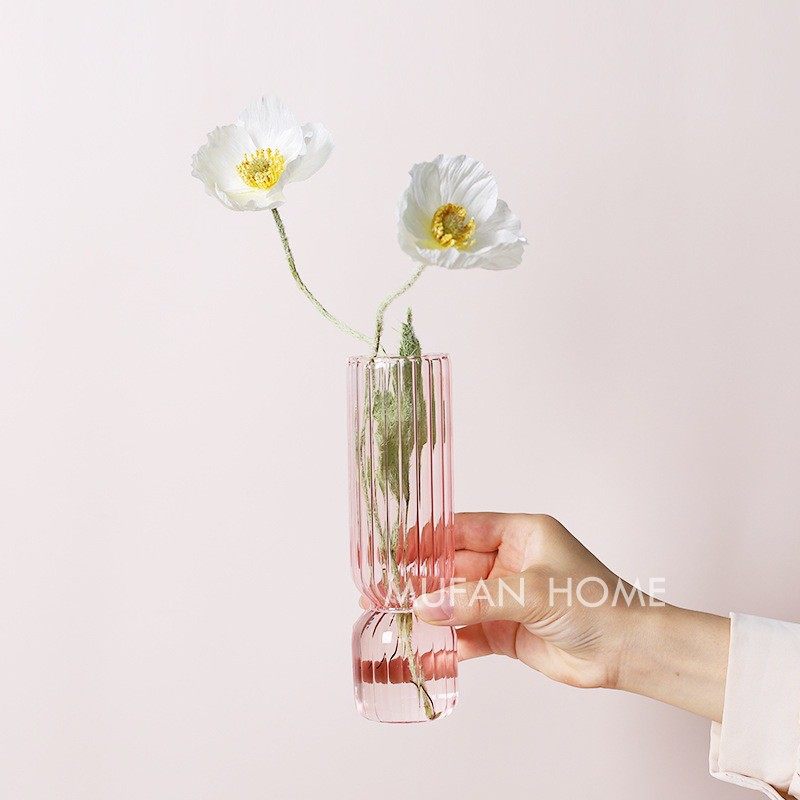 vertical stained glass vase