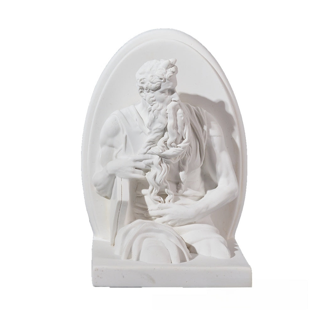 sculptural cameo