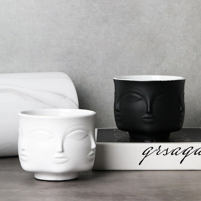 livati ceramic vase