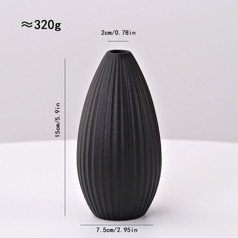 simplistic ceramic vase